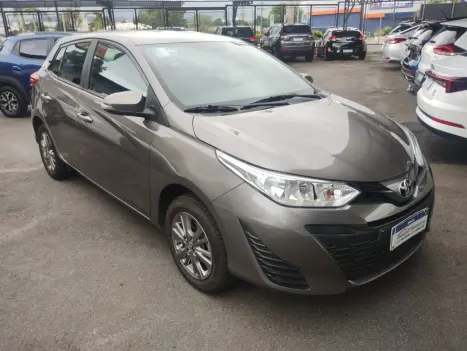 TOYOTA Yaris Hatch 1.5 16V 4P FLEX XL PLUS CONNECT MULTIDRIVE AUTOM�TICO CVT, Foto 3