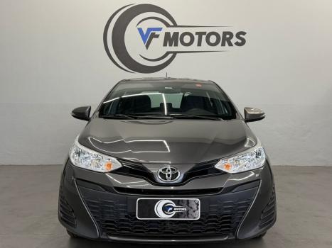 TOYOTA Yaris Hatch 1.5 16V 4P FLEX XL PLUS CONNECT MULTIDRIVE AUTOM�TICO CVT, Foto 2