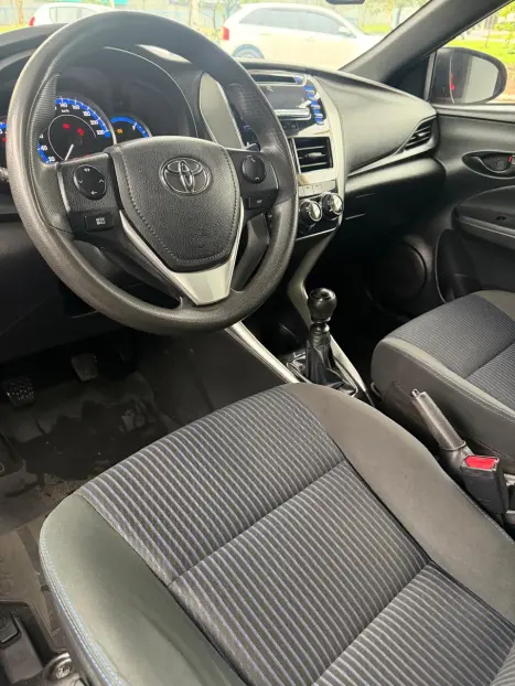 TOYOTA Yaris Hatch 1.3 16V 4P FLEX XL, Foto 14