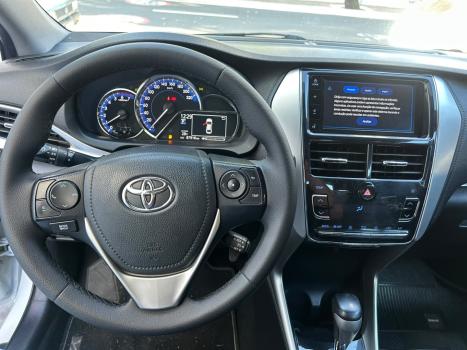 TOYOTA Yaris Hatch 1.5 16V 4P FLEX XS CONNECT MULTIDRIVE AUTOM�TICO CVT, Foto 5