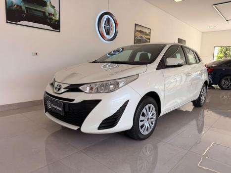 TOYOTA Yaris Hatch 1.3 16V 4P FLEX XL MULTIDRIVE AUTOM�TICO CVT, Foto 3