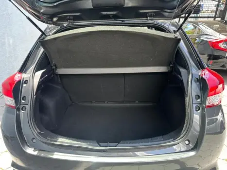 TOYOTA Yaris Sedan 1.5 16V 4P FLEX PLUS MULTIDRIVE AUTOM�TICO CVT, Foto 13