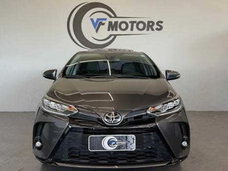 TOYOTA Yaris Sedan 1.5 16V 4P FLEX PLUS MULTIDRIVE AUTOM�TICO CVT, Foto 2