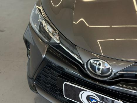 TOYOTA Yaris Sedan 1.5 16V 4P FLEX PLUS MULTIDRIVE AUTOM�TICO CVT, Foto 6