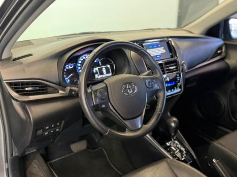TOYOTA Yaris Sedan 1.5 16V 4P FLEX PLUS MULTIDRIVE AUTOM�TICO CVT, Foto 11