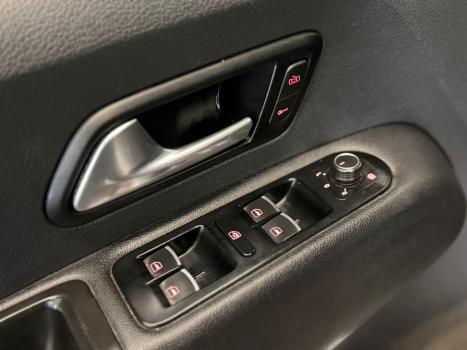 VOLKSWAGEN Amarok 2.0 16V 4X4 CABINE DUPLA HIGHLINE TURBO INTERCOOLER AUTOM�TICO, Foto 12