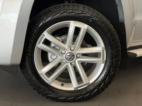 VOLKSWAGEN Amarok 2.0 16V 4X4 CABINE DUPLA  HIGHLINE TURBO INTERCOOLER, Foto 6