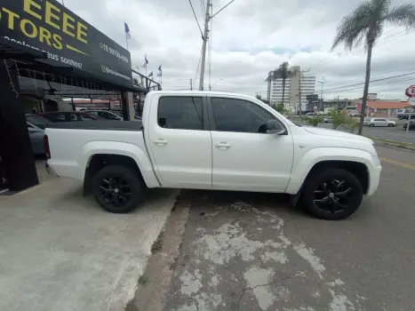 VOLKSWAGEN Amarok 3.0 V6 CABINE DUPLA HIGHLINE EXTREME 4X4 TURBO INTERCOOLER AUTOM�TICO, Foto 4