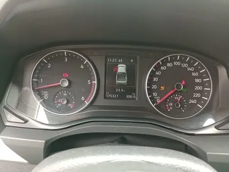 VOLKSWAGEN Amarok 3.0 V6 CABINE DUPLA HIGHLINE EXTREME 4X4 TURBO INTERCOOLER AUTOM�TICO, Foto 11