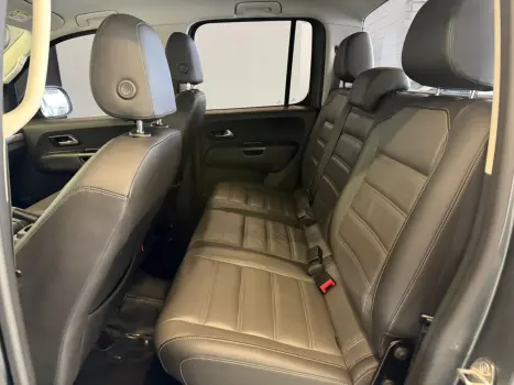 VOLKSWAGEN Amarok 3.0 V6 CABINE DUPLA HIGHLINE 4X4 TURBO INTERCOOLER AUTOM�TICO, Foto 15