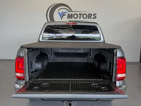 VOLKSWAGEN Amarok 3.0 V6 CABINE DUPLA HIGHLINE 4X4 TURBO INTERCOOLER AUTOM�TICO, Foto 16