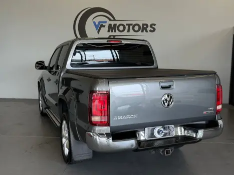 VOLKSWAGEN Amarok 3.0 V6 CABINE DUPLA HIGHLINE 4X4 TURBO INTERCOOLER AUTOM�TICO, Foto 19