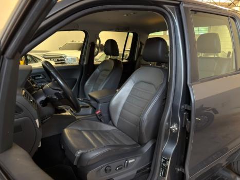 VOLKSWAGEN Amarok 3.0 V6 CABINE DUPLA HIGHLINE 4X4 TURBO INTERCOOLER AUTOMÁTICO, Foto 7