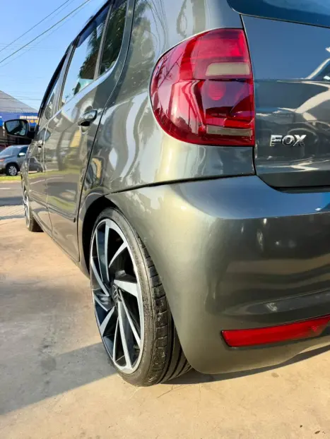 VOLKSWAGEN Fox 1.0 4P FLEX, Foto 6