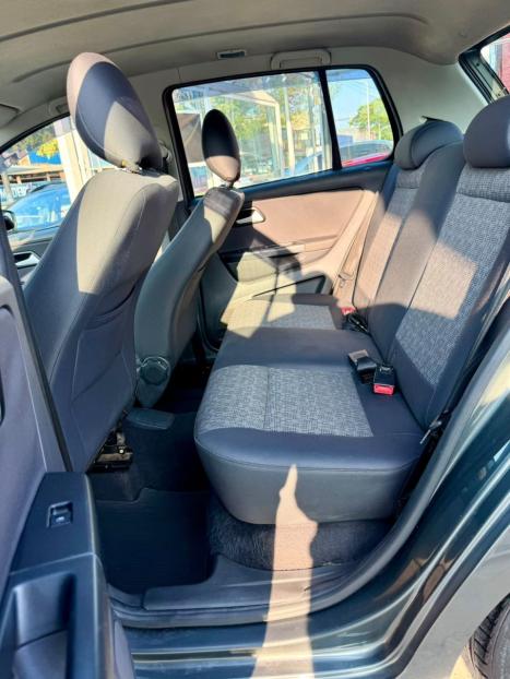 VOLKSWAGEN Fox 1.0 4P FLEX, Foto 10