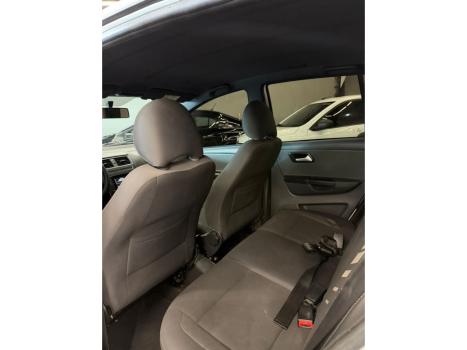 VOLKSWAGEN Fox 1.6 4P, Foto 12