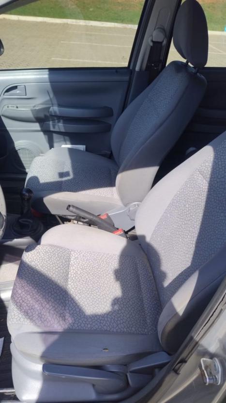 VOLKSWAGEN Fox 1.6 4P FLEX, Foto 7