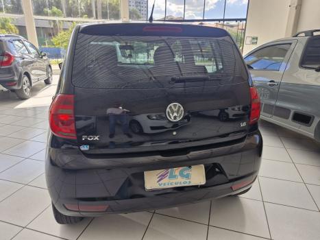 VOLKSWAGEN Fox 1.6 4P TREND FLEX, Foto 9