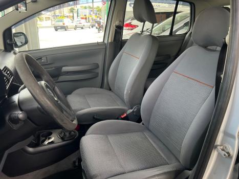 VOLKSWAGEN Fox 1.6 4P PLUS, Foto 4