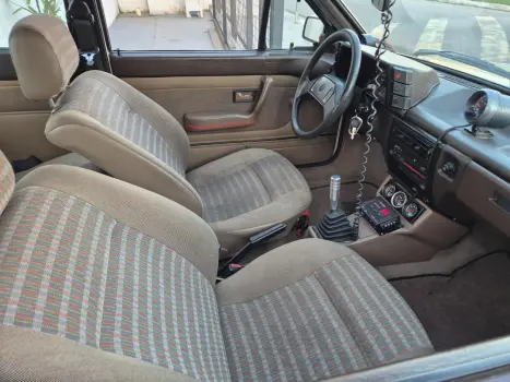 VOLKSWAGEN Gol 1.8 4P GL, Foto 6