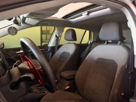 VOLKSWAGEN Golf 1.4 16V 4P TSI HIGHLINE AUTOM�TICO, Foto 17