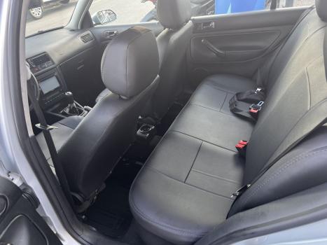 VOLKSWAGEN Golf 1.6 4P FLEX, Foto 6