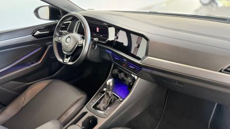 VOLKSWAGEN Jetta 1.4 4P 250 TSI R-LINE AUTOMTICO, Foto 9