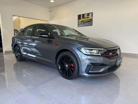 VOLKSWAGEN Jetta 2.0 4P 350 TSI GLI AUTOMÁTICO DSG, Foto 1 VOLKSWAGEN Jetta 2.0 4P 350 TSI GLI AUTOMÁTICO DSG, Foto 1