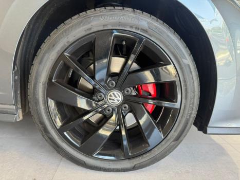 VOLKSWAGEN Jetta 2.0 4P 350 TSI GLI AUTOMÁTICO DSG, Foto 8 VOLKSWAGEN Jetta 2.0 4P 350 TSI GLI AUTOMÁTICO DSG, Foto 8