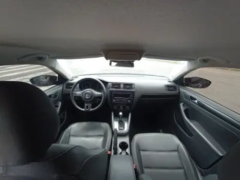VOLKSWAGEN Jetta 2.0 4P FLEX COMFORTLINE TIPTRONIC AUTOM�TICO, Foto 14