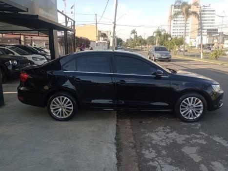 VOLKSWAGEN Jetta 2.0 4P TSI HIGHLINE 200 CV AUTOM�TICO, Foto 4