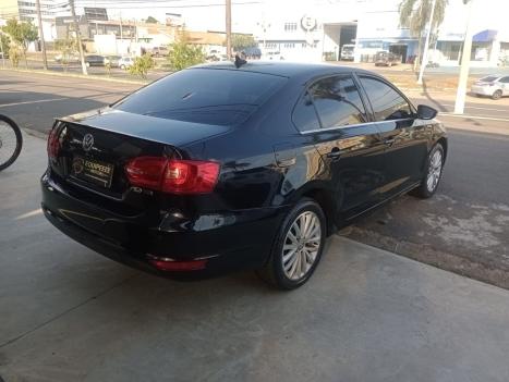 VOLKSWAGEN Jetta 2.0 4P TSI HIGHLINE 200 CV AUTOM�TICO, Foto 8