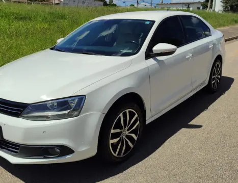 VOLKSWAGEN Jetta 2.0 4P FLEX COMFORTLINE TIPTRONIC AUTOM�TICO, Foto 2