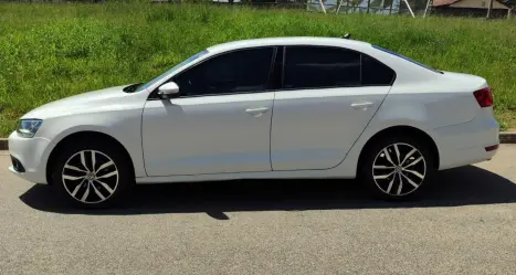 VOLKSWAGEN Jetta 2.0 4P FLEX COMFORTLINE TIPTRONIC AUTOM�TICO, Foto 6