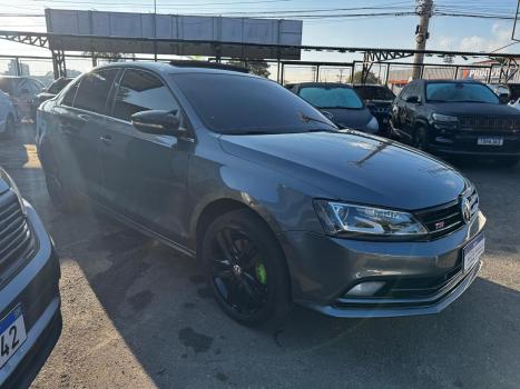 VOLKSWAGEN Jetta 2.0 4P TSI HIGHLINE 211 CV AUTOM�TICO, Foto 3