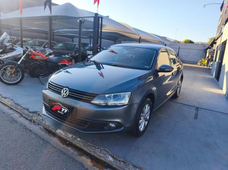 VOLKSWAGEN Jetta 2.0 4P COMFORTLINE FLEX, Foto 2