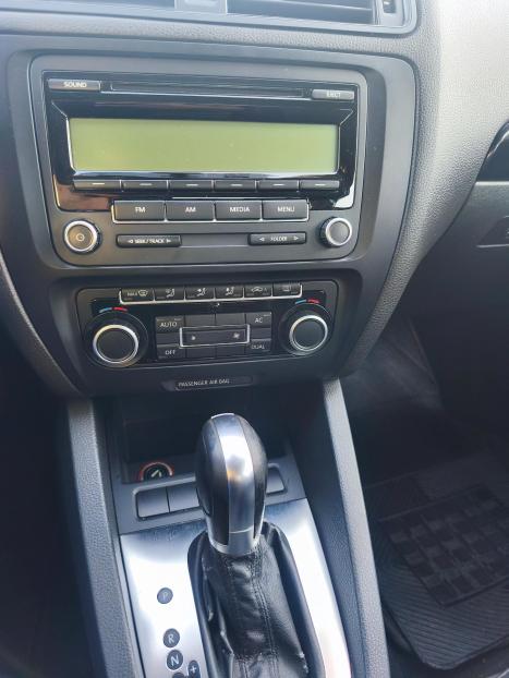 VOLKSWAGEN Jetta 2.0 4P COMFORTLINE FLEX, Foto 6