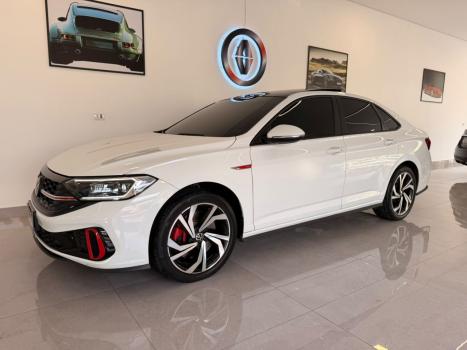 VOLKSWAGEN Jetta 2.0 4P 350 TSI GLI AUTOM�TICO DSG, Foto 2