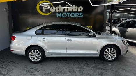 VOLKSWAGEN Jetta 2.0 4P FLEX AUTOMÁTICO, Foto 5