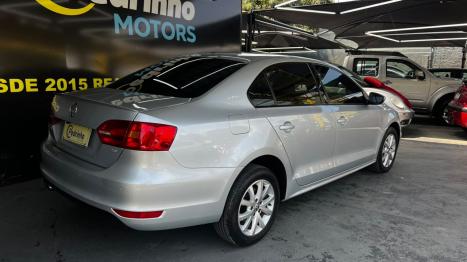 VOLKSWAGEN Jetta 2.0 4P FLEX AUTOMÁTICO, Foto 6