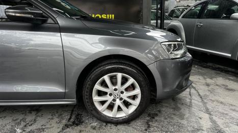 VOLKSWAGEN Jetta 2.0 4P FLEX AUTOMÁTICO, Foto 4