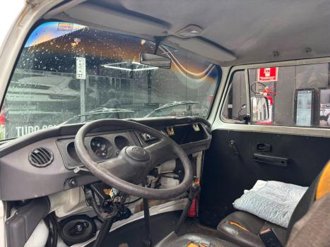 VOLKSWAGEN Kombi 1.6 MI CARAT, Foto 8