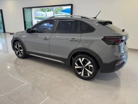 VOLKSWAGEN Nivus 1.0 4P FLEX 200 TSI HIGHLINE TURBO AUTOMTICO, Foto 4