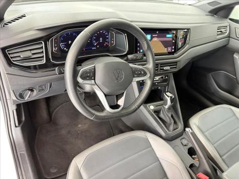 VOLKSWAGEN Nivus 1.0 4P FLEX 200 TSI HIGHLINE TURBO AUTOM�TICO, Foto 9