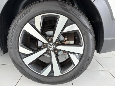 VOLKSWAGEN Nivus 1.0 4P FLEX 200 TSI HIGHLINE TURBO AUTOM�TICO, Foto 13