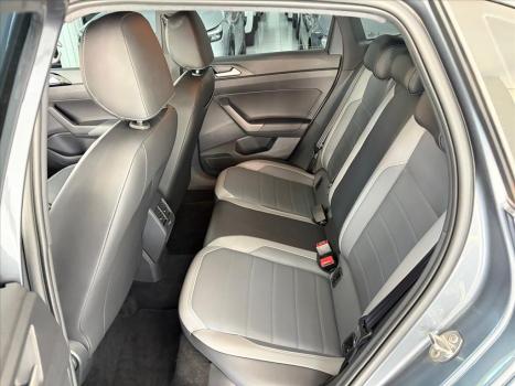 VOLKSWAGEN Nivus 1.0 4P FLEX 200 TSI HIGHLINE TURBO AUTOM�TICO, Foto 10