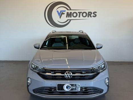 VOLKSWAGEN Nivus 1.0 4P FLEX 200 TSI HIGHLINE TURBO AUTOM�TICO, Foto 2