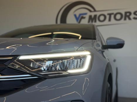 VOLKSWAGEN Nivus 1.0 4P FLEX 200 TSI HIGHLINE TURBO AUTOM�TICO, Foto 6
