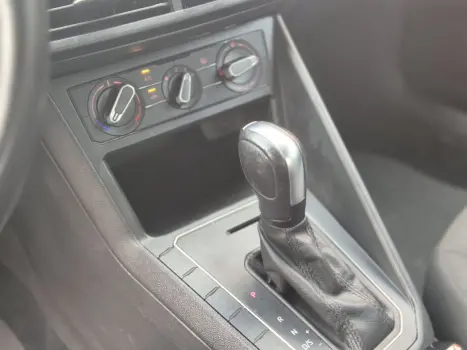 VOLKSWAGEN Nivus 1.0 4P FLEX 200 TSI COMFORTLINE TURBO AUTOM�TICO, Foto 6