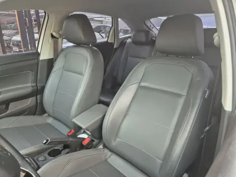 VOLKSWAGEN Nivus 1.0 4P FLEX 200 TSI COMFORTLINE TURBO AUTOM�TICO, Foto 11